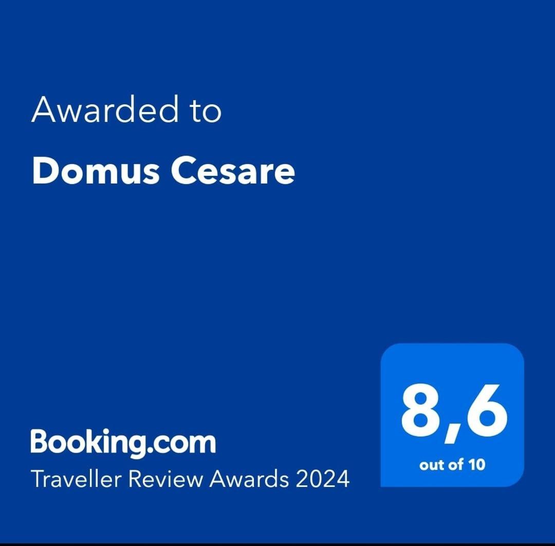 Domus Cesare Apartment เนเปิลส์ ภายนอก รูปภาพ